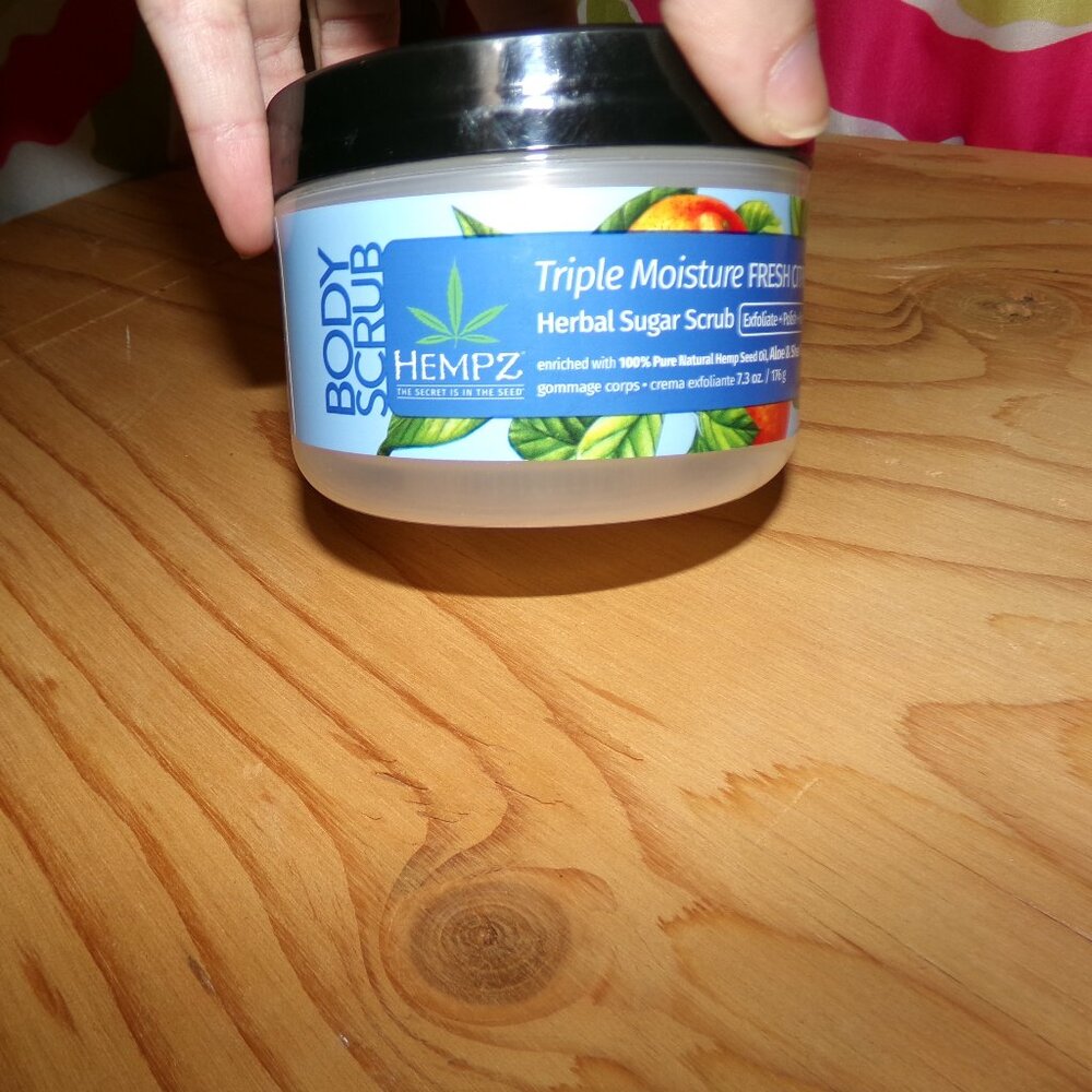 Hempz NWT Luxurious Shea Sugar Scrub - Fresh Citrus - Picture 2 of 3
